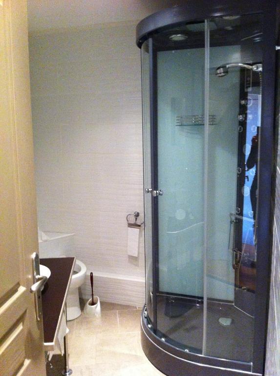 L'Avenue Hotell Agde Rom bilde